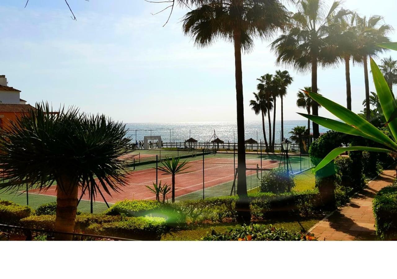 Mansion Alhamar - 2 Bedroom, Frontline Beach, Mountain Views, Full Size Pool, Tennis Courts, Close To Shops, On-Site Bar & Chiringuito Sitio de Calahonda Luaran gambar